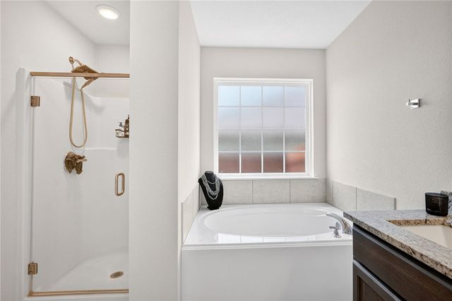 301 Story Cove, Caldwell, TX 77836