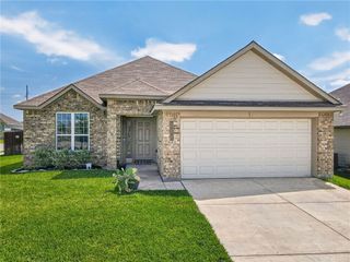 301 Story Cove, Caldwell, TX 77836