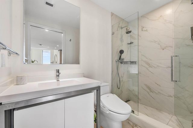 2000 Metropica Way 1509, Sunrise, FL 33323