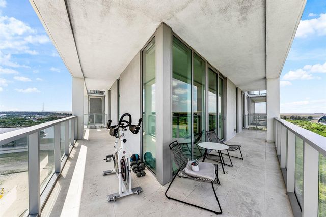 2000 Metropica Way 1509, Sunrise, FL 33323