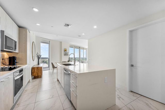 2000 Metropica Way 1509, Sunrise, FL 33323