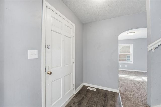 1230 W 31st Street, Independence, MO 64055