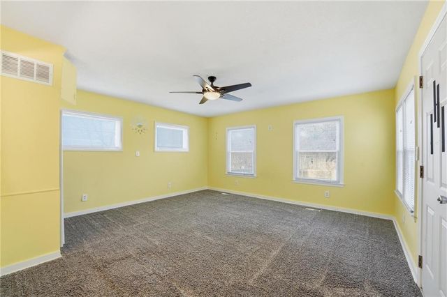 1230 W 31st Street, Independence, MO 64055