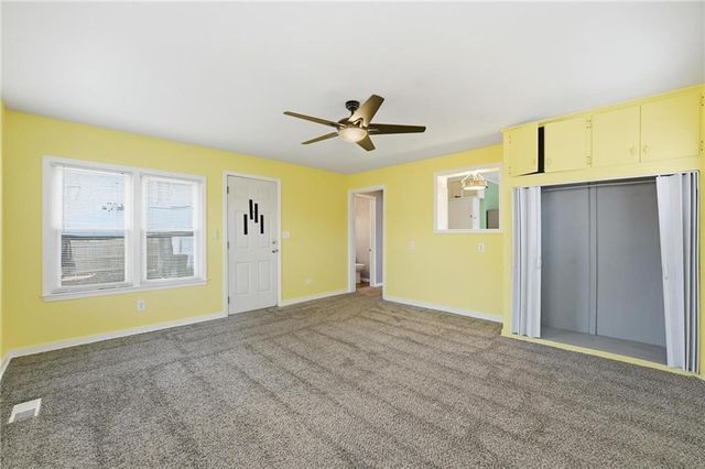 1230 W 31st Street, Independence, MO 64055