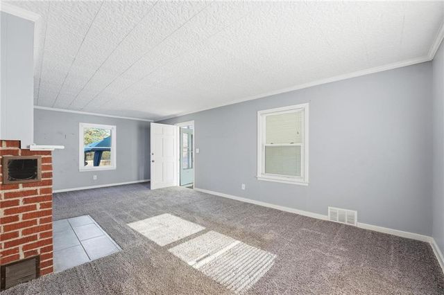 1230 W 31st Street, Independence, MO 64055