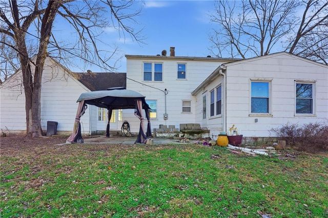 1230 W 31st Street, Independence, MO 64055