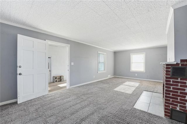 1230 W 31st Street, Independence, MO 64055