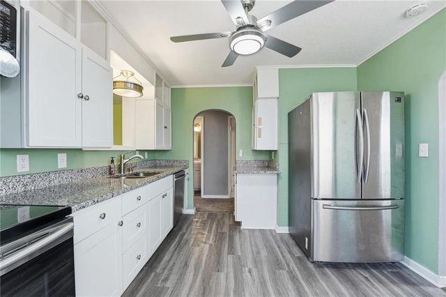 1230 W 31st Street, Independence, MO 64055