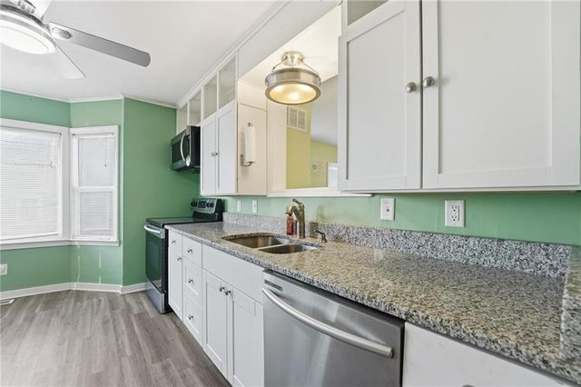 1230 W 31st Street, Independence, MO 64055