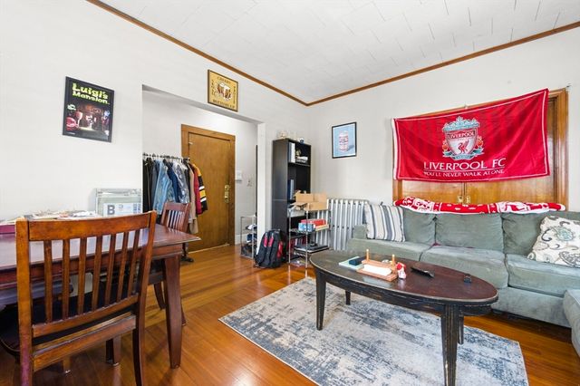 241 Highland Ave, Somerville, MA 02143