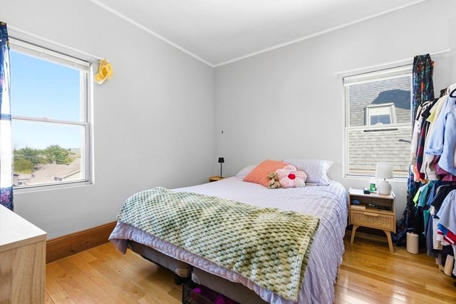 241 Highland Ave, Somerville, MA 02143