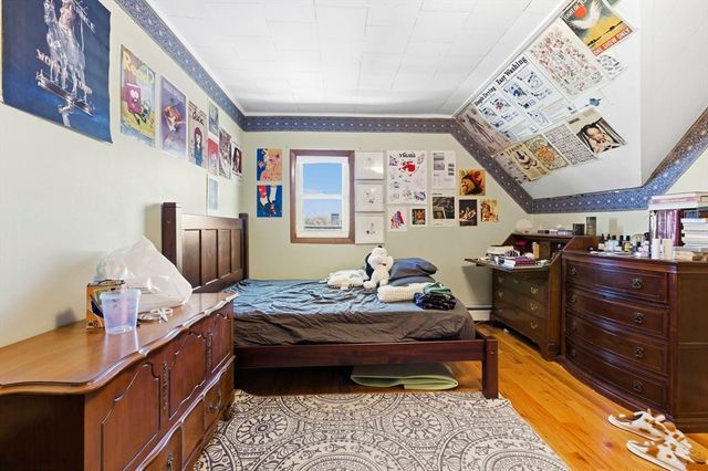 241 Highland Ave, Somerville, MA 02143