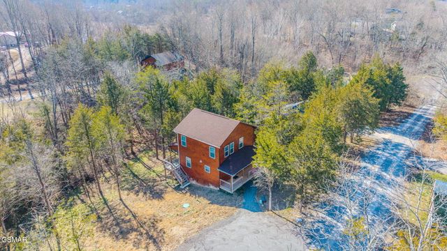2540 White Timberlake Drive, Sevierville, TN 37876