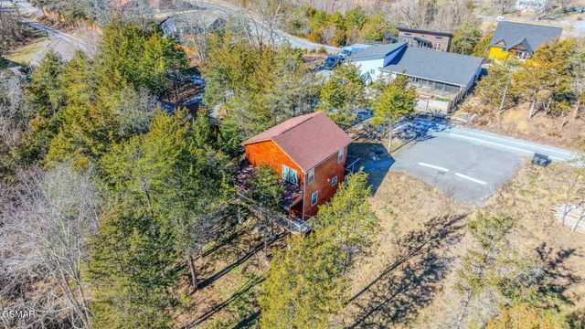 2540 White Timberlake Drive, Sevierville, TN 37876