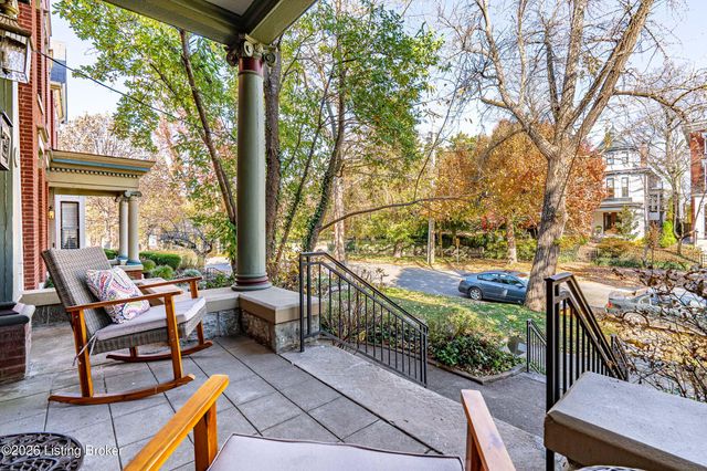 910 Cherokee Rd, Louisville, KY 40204