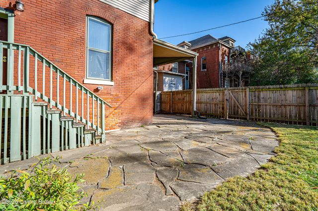 910 Cherokee Rd, Louisville, KY 40204