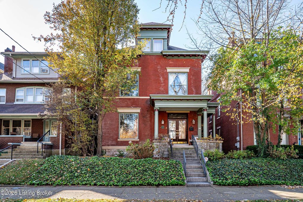 910 Cherokee Rd, Louisville, KY 40204