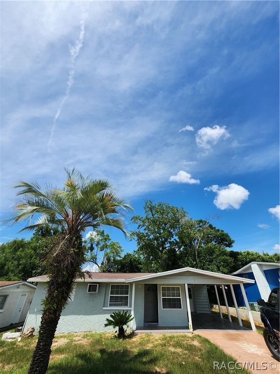 3 E Lemon Street, Beverly Hills, FL 34465