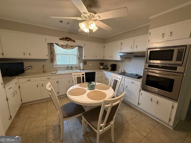 211 Ellen Street, Summerville, GA 30747