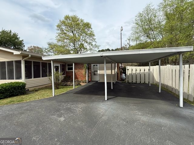 211 Ellen Street, Summerville, GA 30747