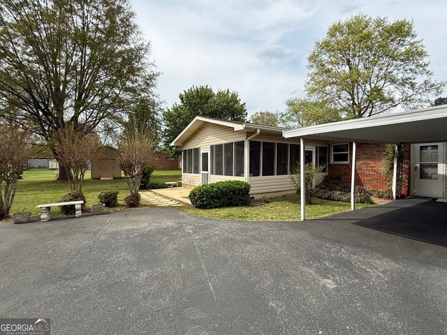 211 Ellen Street, Summerville, GA 30747