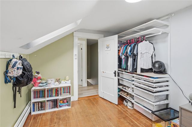 15 Versailles Street, Cranston, RI 02920