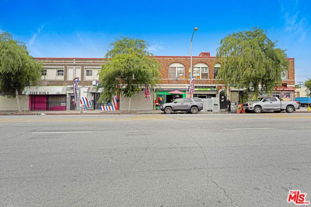 5151 S Vermont Avenue, Los Angeles, CA 90037