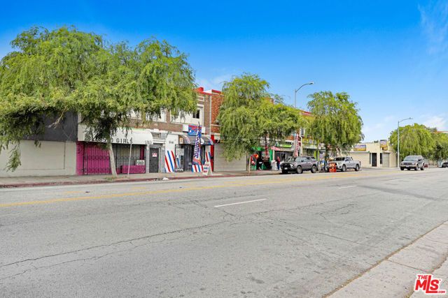 5151 S Vermont Avenue, Los Angeles, CA 90037