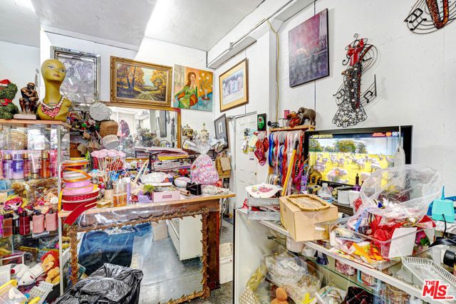 5151 S Vermont Avenue, Los Angeles, CA 90037