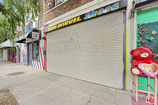 5151 S Vermont Avenue, Los Angeles, CA 90037
