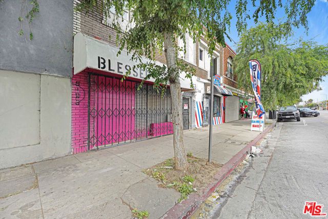 5151 S Vermont Avenue, Los Angeles, CA 90037