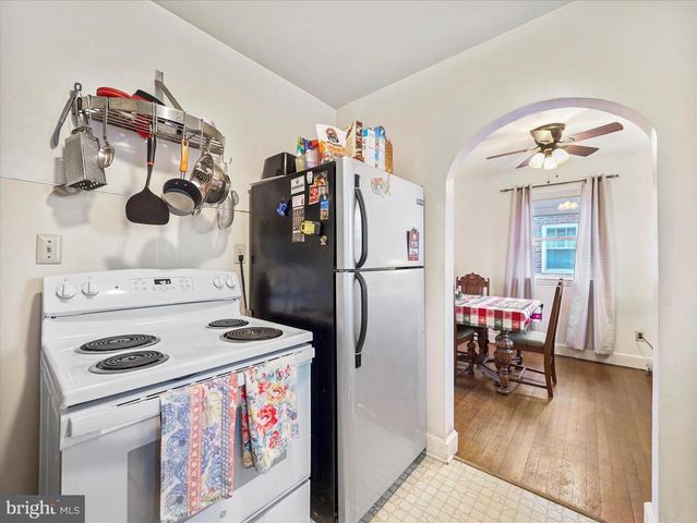 467 HEINTZELMAN AVE, Chambersburg, PA 17201