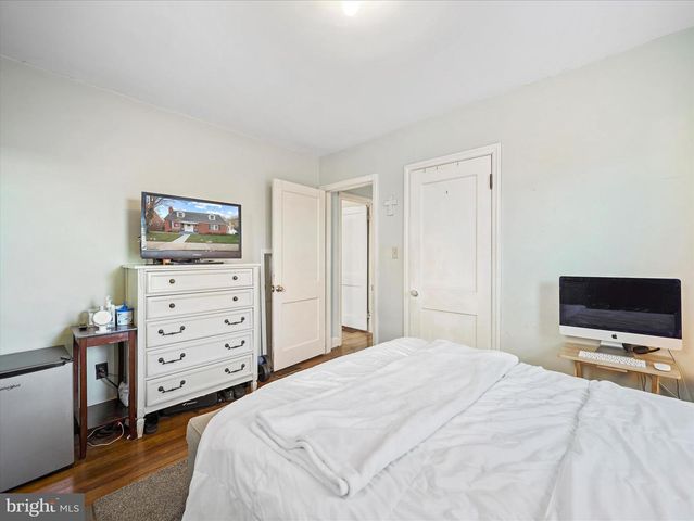 467 HEINTZELMAN AVE, Chambersburg, PA 17201