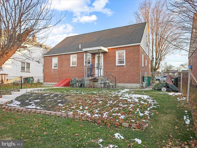 467 HEINTZELMAN AVE, Chambersburg, PA 17201