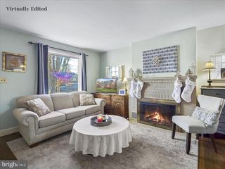 467 HEINTZELMAN AVE, Chambersburg, PA 17201