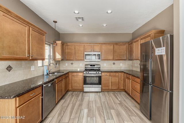 456 E Placita Rejilla, Sahuarita, AZ 85629