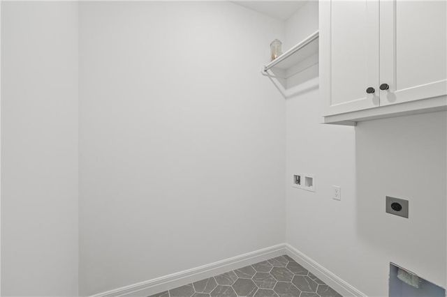 20312 E 22nd Street S, Independence, MO 64057