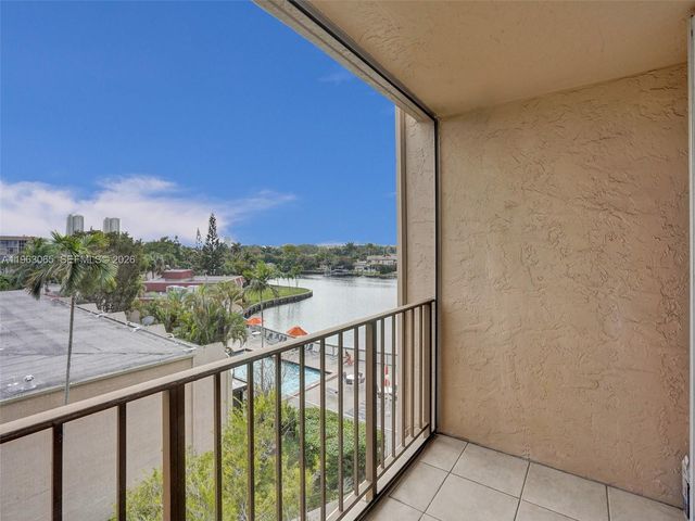 2001 Atlantic Shores Blvd 419, Hallandale Beach, FL 33009