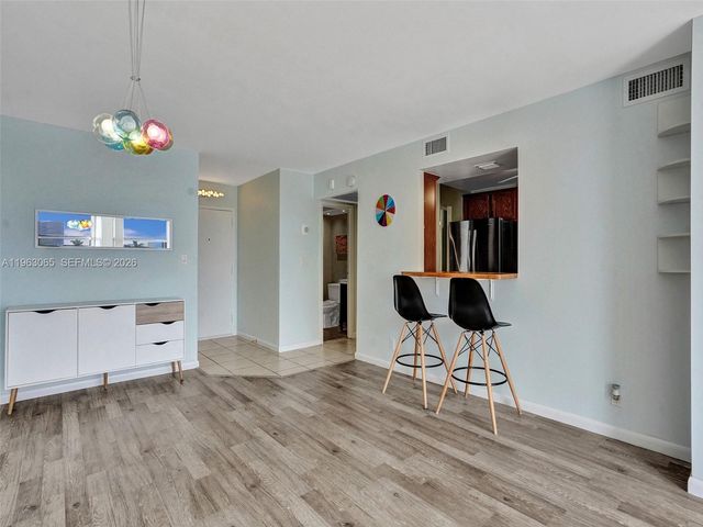 2001 Atlantic Shores Blvd 419, Hallandale Beach, FL 33009