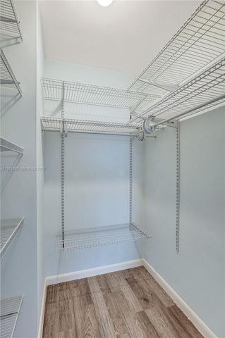 2001 Atlantic Shores Blvd 419, Hallandale Beach, FL 33009