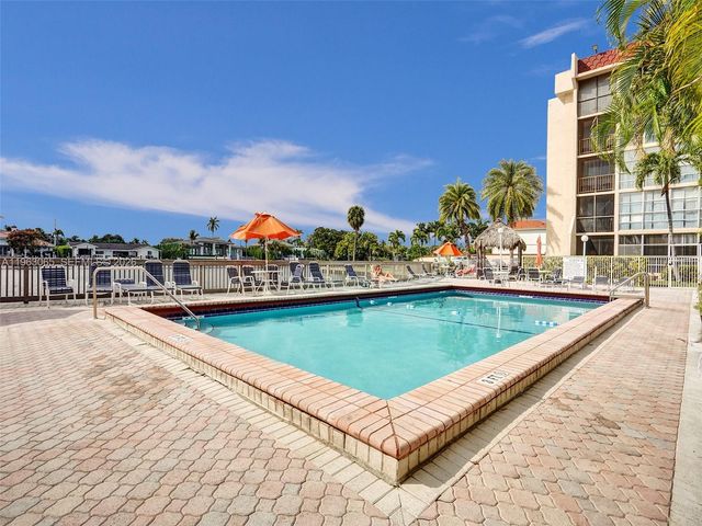 2001 Atlantic Shores Blvd 419, Hallandale Beach, FL 33009