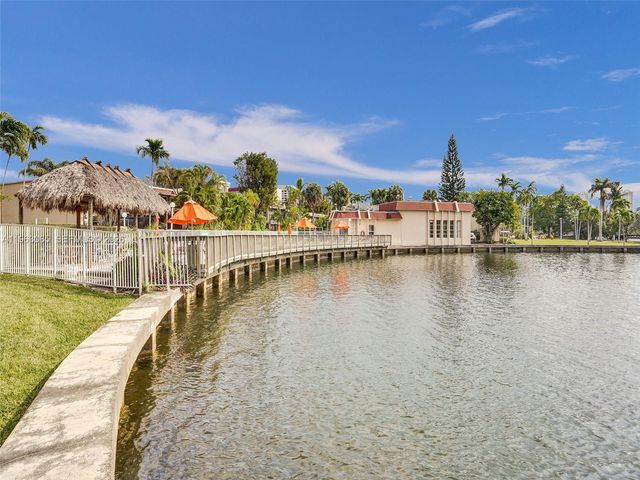 2001 Atlantic Shores Blvd 419, Hallandale Beach, FL 33009