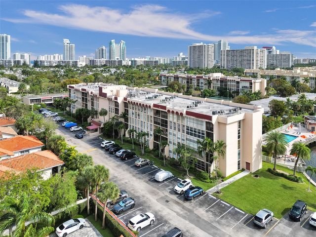 2001 Atlantic Shores Blvd 419, Hallandale Beach, FL 33009