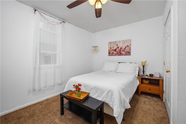 2355 Pennsylvania Avenue, Lower Mt Bethel Twp, PA 18013