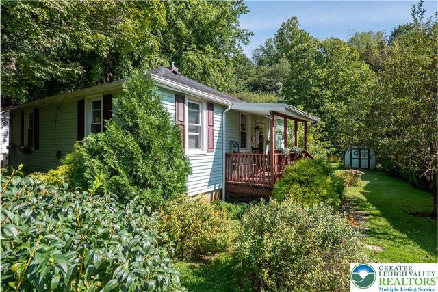 2355 Pennsylvania Avenue, Lower Mt Bethel Twp, PA 18013