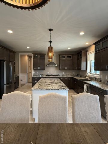 15870 Via Manzoni, Macomb, MI 48042