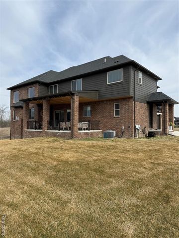 15870 Via Manzoni, Macomb, MI 48042