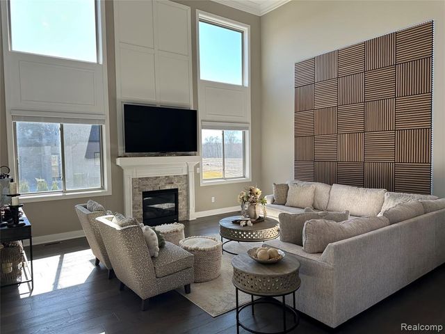 15870 Via Manzoni, Macomb, MI 48042