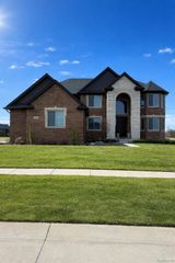 15870 Via Manzoni, Macomb, MI 48042