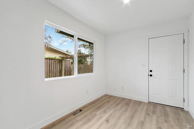 604 Oregon St, Fairfield, CA 94533